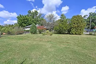 2974 Westbrook Dr, Cincinnati, OH 45238 - Photo 33