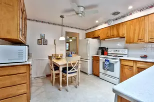 1190 Sugartree Ct, Springfield Township, OH 45231 - Photo 15