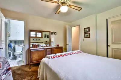 1190 Sugartree Court, Springfield Township, OH 45231 - Photo 23