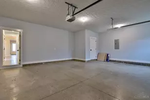 465 Cayman Cir, Tipp City, OH 45371 - Photo 47