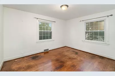 7620 Montgomery Road, Sycamore Township, OH 45236 - Photo 11