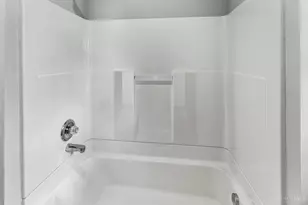 3554 Woodburn Ave, Cincinnati, OH 45207 - Photo 17