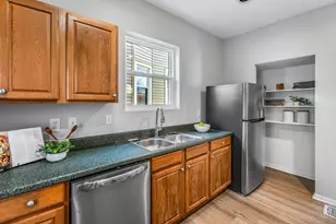 3554 Woodburn Ave, Cincinnati, OH 45207 - Photo 11