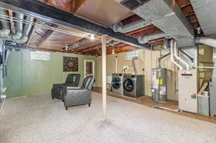 2268 Deblin Dr, Springfield Township, OH 45239 - Photo 13