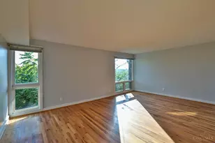 1040 Hatch St, Cincinnati, OH 45202 - Photo 13