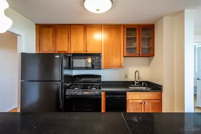 2324 Madison Road #1009, Cincinnati, OH 45208 - Photo 17