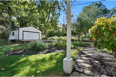 3990 Beechwood Avenue, Cincinnati, OH 45229 - Photo 65