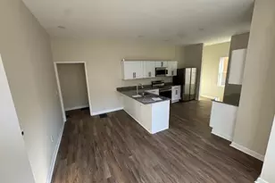 1739 Holloway Ave, Cincinnati, OH 45207 - Photo 7