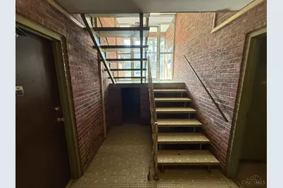 944 Seton Avenue, Cincinnati, OH 45205 - Photo 15