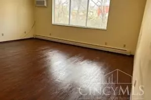 952 Seton Ave, Cincinnati, OH 45205 - Photo 3