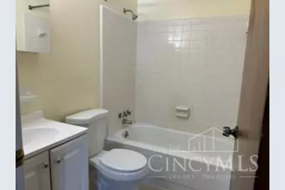 952 Seton Avenue, Cincinnati, OH 45205 - Photo 11