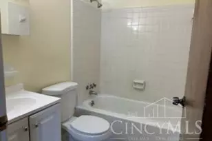 952 Seton Ave, Cincinnati, OH 45205 - Photo 11