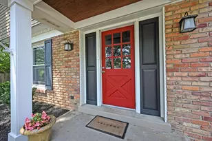 8530 Sturbridge Dr, Sycamore Township, OH 45236 - Photo 5