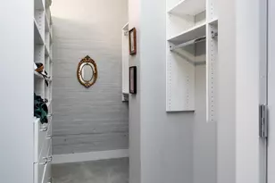 335 W 5th St, Cincinnati, OH 45202 - Photo 7