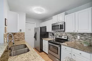 12091 Carrington Ln, Symmes Township, OH 45140 - Photo 15