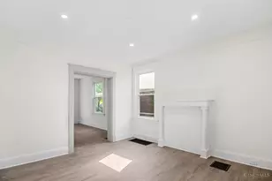 2344 Highland Ave, Cincinnati, OH 45219 - Photo 7
