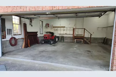 8049 Selph Road, Liberty Twp, OH 45133 - Photo 25