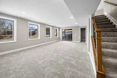 6723 Daniels Walk, Cincinnati, OH 45233 - Photo 9