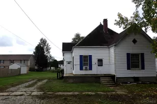 104 Linton Ave, Clarksville, OH 45113 - Photo 1