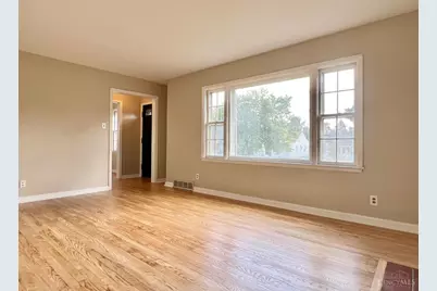 2409 Queen Avenue, Middletown, OH 45044 - Photo 3