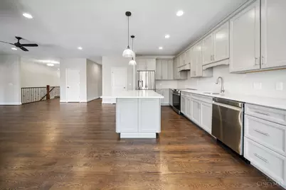 6713 Daniels Walk, Cincinnati, OH 45233 - Photo 5