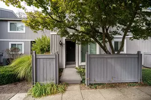 62 Twin Lakes Dr, Fairfield, OH 45014 - Photo 3