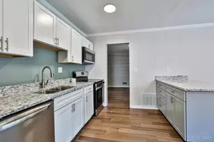 958 Hollytree Dr, Springfield Township, OH 45231 - Photo 21