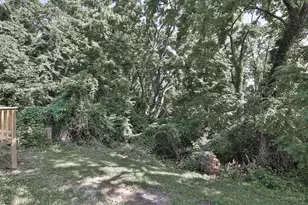 958 Hollytree Dr, Springfield Township, OH 45231 - Photo 39