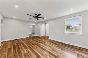 7247 Reading Rd, Cincinnati, OH 45237 - Photo 9