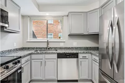 7247 Reading Road, Cincinnati, OH 45237 - Photo 15