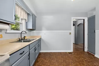 6414 Erie Avenue, Cincinnati, OH 45227 - Photo 13