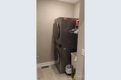 658 Hawthorne Avenue, Cincinnati, OH 45205 - Photo 9