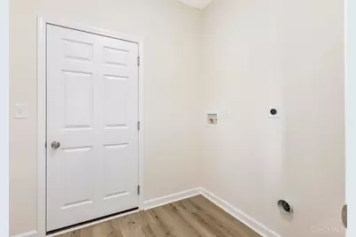 6000 Capri Drive, Cincinnati, OH 45224 - Photo 13