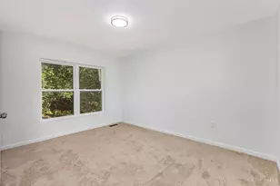 6000 Capri Dr, Cincinnati, OH 45224 - Photo 21