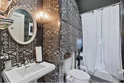 2195 Victory Parkway, Cincinnati, OH 45206 - Photo 23