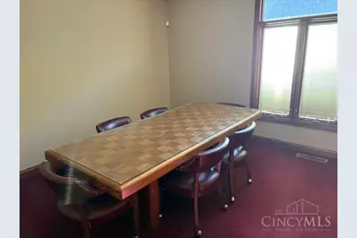 1081 N University Blvd #B, Middletown, OH 45042 - Photo 11