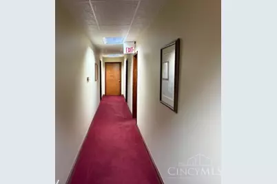 1081 N University Blvd #B, Middletown, OH 45042 - Photo 17