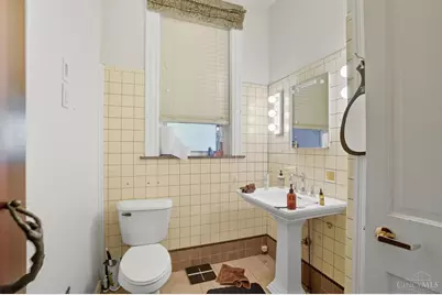 2199 Victory Parkway, Cincinnati, OH 45206 - Photo 17