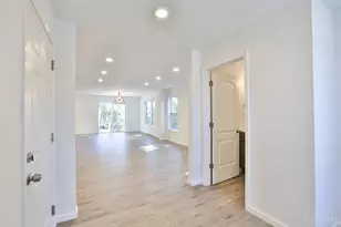 6212 Coleridge Ave, Cincinnati, OH 45213 - Photo 5