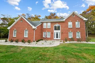 2558 Apple Ridge Ln, Amberley, OH 45236 - Photo 7