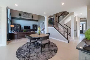 1013 Prestwick Pl, Pierce Township, OH 45245 - Photo 9