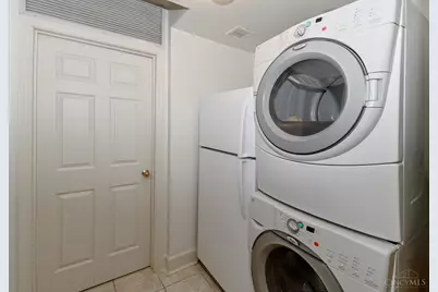 3435 Golden Avenue #1402, Cincinnati, OH 45226 - Photo 27