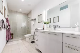 813 Broadway St, Cincinnati, OH 45202 - Photo 27