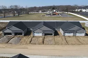 6842 Traditions St, Middletown, OH 45044 - Photo 1