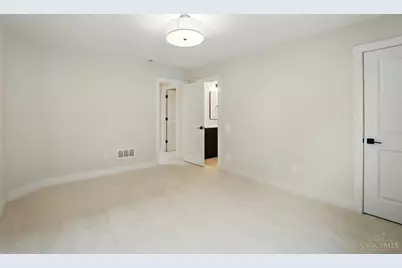 1227 Corbett Street, Cincinnati, OH 45208 - Photo 33