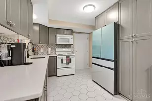 2623 8 Mile Rd, Anderson Township, OH 45244 - Photo 9