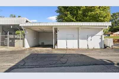 518 W Plane Street, Bethel, OH 45106 - Photo 13