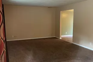 9302 Loralinda Dr, Colerain Township, OH 45251 - Photo 3