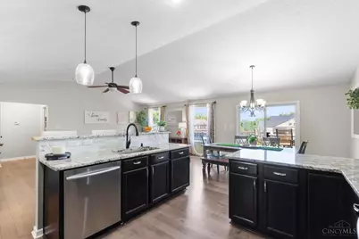 404 Brookhurst Drive, Monroe, OH 45050 - Photo 13