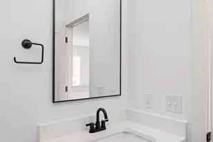 1608 De Sales Ln, Cincinnati, OH 45206 - Photo 17